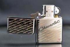 Zippo Mạ Chrome Chủ Đề Hãng Xe Chevrolet Z395