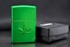 Zippo Stamped leaf Brass lá Phong nổi Z265