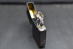 Zippo Chính Hãng Đen Mờ In Logo Zippo ZT19