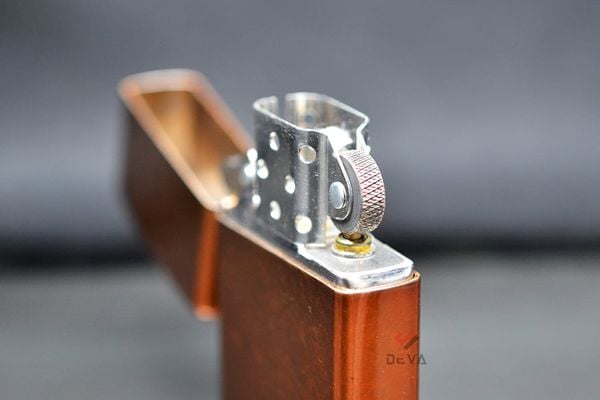 Zippo Mỹ chính hãng sơn màu nâu Toffee Z84
