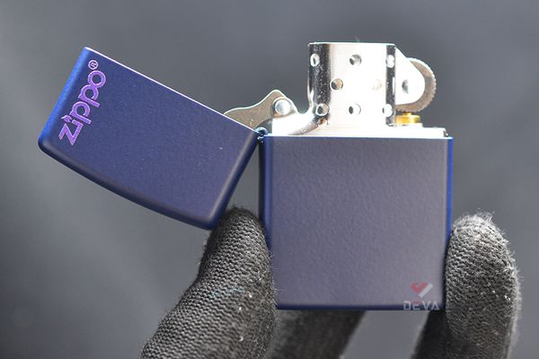 Zippo Sơn Matte Xanh Tím Than In Logo Zippo ZT10