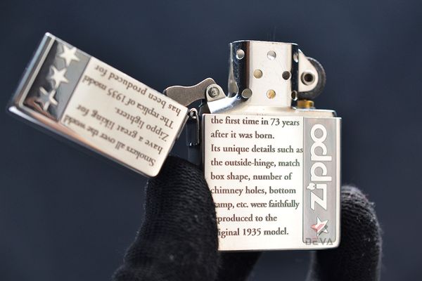 Zippo tái bản 1935 mạ bạc chữ nổi Z213