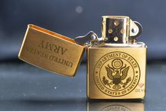 Zippo Vàng Khắc CNC Logo Bộ Ngoại Giao Hoa Kỳ ZK170