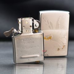 Zippo Mạ Satin Khắc Hình Đại Bàng Cách Điệu Eagle Z41
