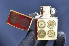 Zippo Khắc CNC Logo Các Binh Chủng Quân Đội Hoa Kỳ ZK166