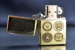 Zippo Khắc CNC Logo Các Binh Chủng Quân Đội Hoa Kỳ ZK166