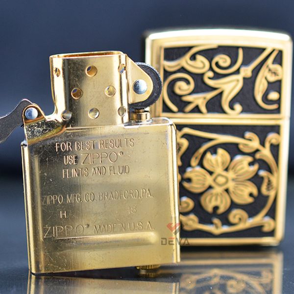 Zippo ốp emblem hoa văn dày Z272