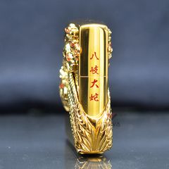 Zippo ốp Emblem rắn 8 đầu Yamata no Orochi ZN324