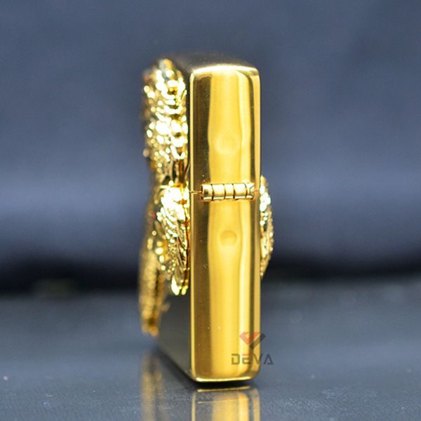 Zippo ốp Emblem rắn 8 đầu Yamata no Orochi ZN324