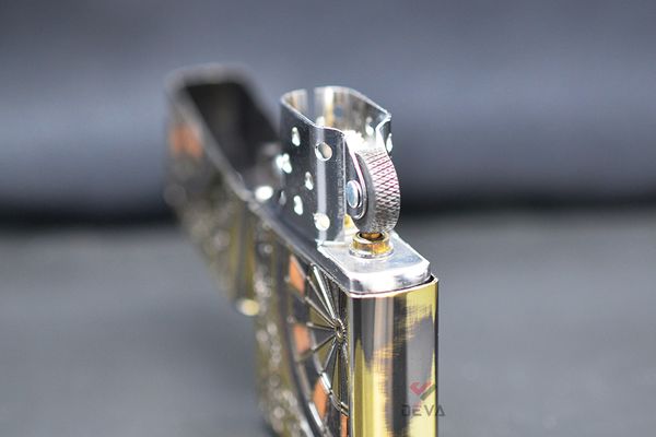 Bật lửa zippo hình bàn quay Roulette ốp gỗ Z25