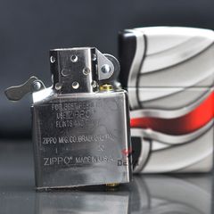 Zippo Premium sơn 5 mặt biểu tượng Ngọn Lửa Zippo Z363