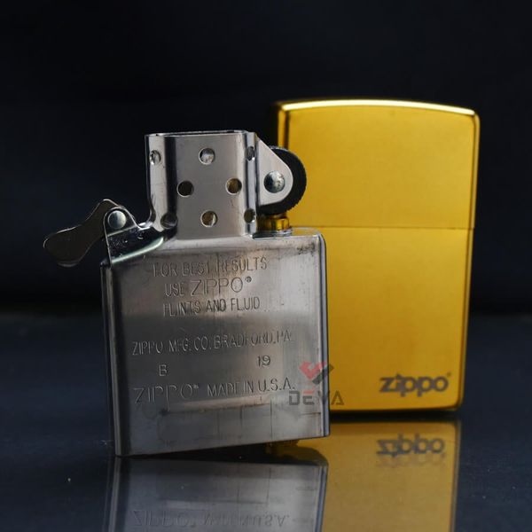 Zippo Mạ Satin Vàng Regular Street Chrome ZT08