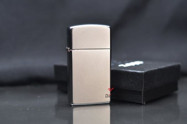 Zippo Slim satin trắng ZT13