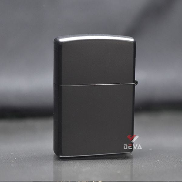 Zippo sơn đen ốp Emblem đầu trâu thổ dân ZN306