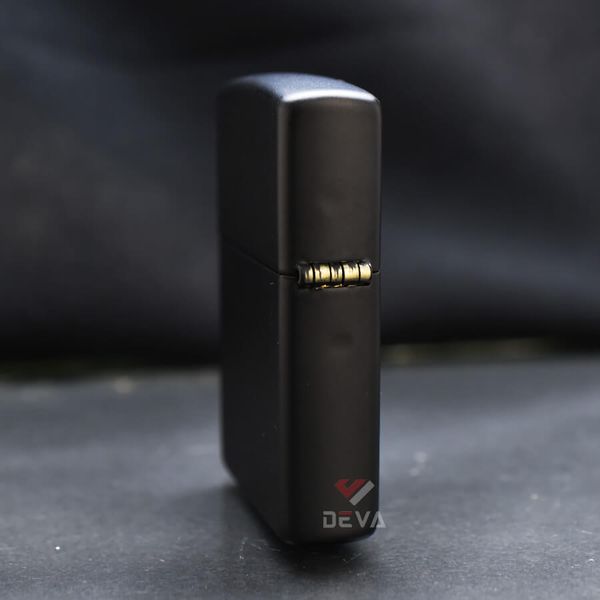 Zippo Sơn Hình Thanh Long Bay Lượn Z143