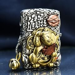 Zippo Vỏ Dày Ốp Hình Mèo Chiêu Tài và Cá Chép May Mắn ZN206