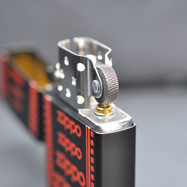 Zippo sơn in chữ Z358