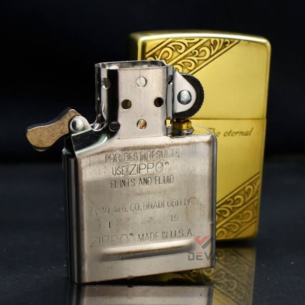 Zippo Khắc Hoa Văn Góc Bản Giới Hạn The Eternal ZN365