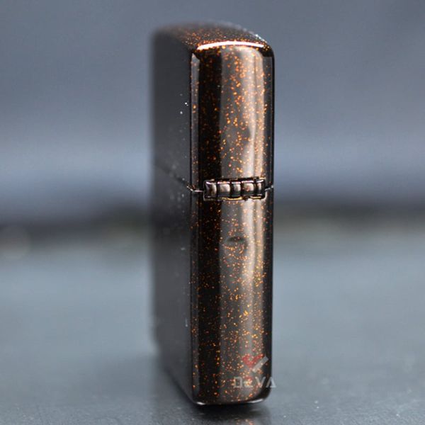 Zippo Sơn Mài In Chủ Đề Trâu Vàng ZN368