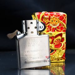 Zippo Bọc Lưới Mạ Vàng Hổ Múa Lân Sư Rồng ZN150