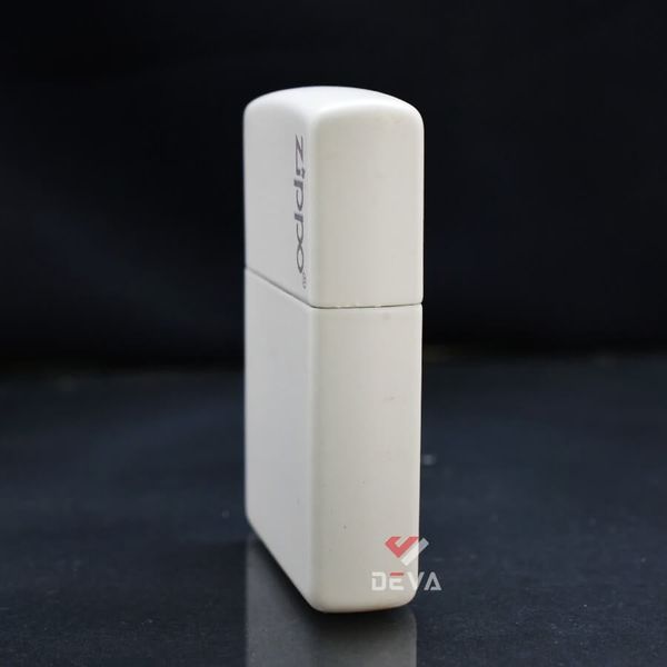 Zippo Sơn Trắng Nắp In Logo Z256