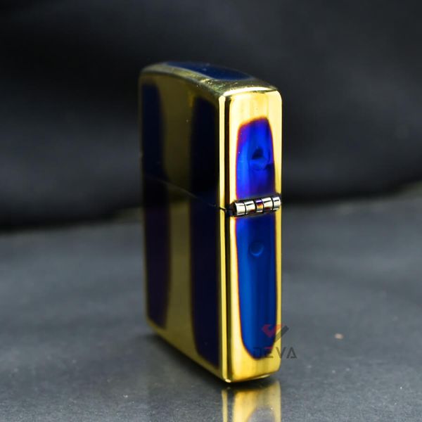 Zippo Đồng Cháy Khắc Rổng Bay Dragon Flight ZN280