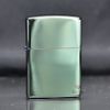 Zippo Mỹ xanh bóng chameleon Z110
