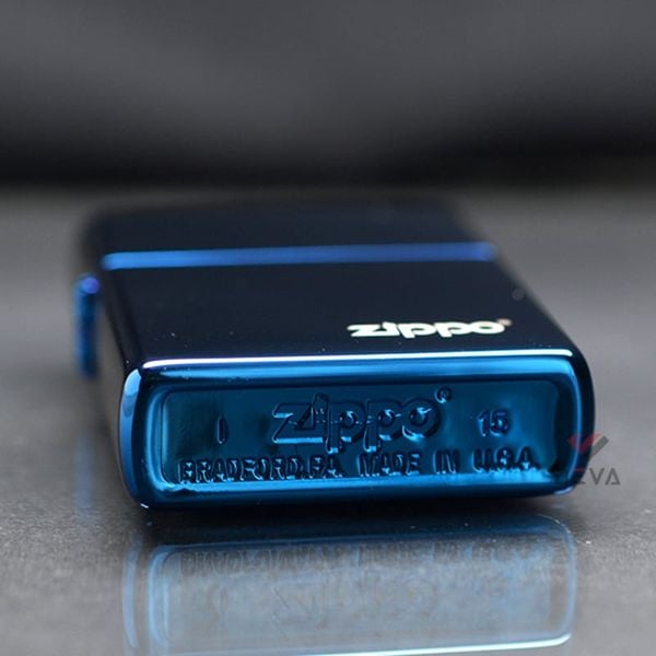 Zippo Sơn Xanh Sapphire Khắc Logo ZT20