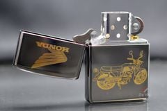 Zippo Sơn Khắc Xe Honda 67 Mạ Vàng ZK41