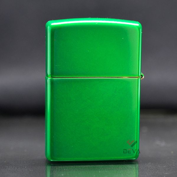 Zippo Stamped leaf Brass lá Phong nổi Z265