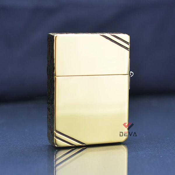 Zippo tái bản 1935 chặt góc cạnh hoa văn gõ búa ZN309