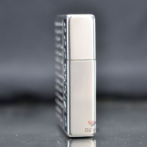 Zippo tái bản 1935 mạ bạc chữ nổi Z213