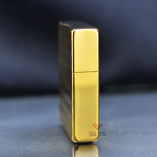 Zippo Tái Bản 1935 Mạ Vàng Hoa Văn Đan Sợi Carbon ZN152