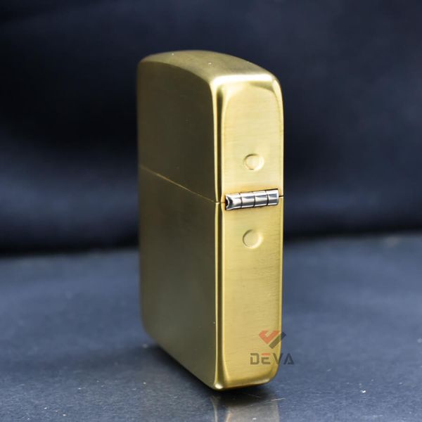 Zippo Tái Bản 1941 Khắc Tướng Mỹ Douglas MacArthur ZN351