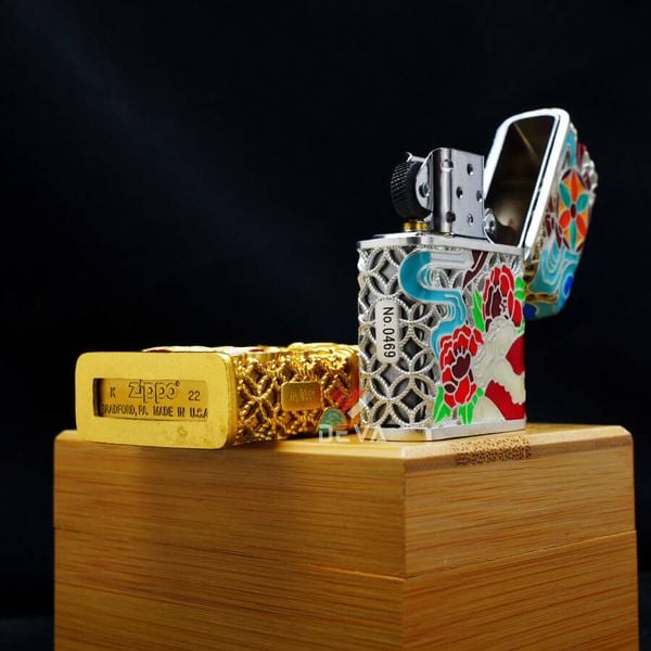 Zippo Bọc Lưới Mạ Vàng Đầu Lân Sư Rồng Cầu Tài Lộc ZN147