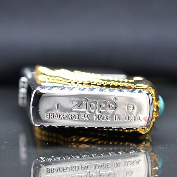 Zippo trắng Emblem đôi cánh thiên thần ốp đá xanh ngọc ZN330