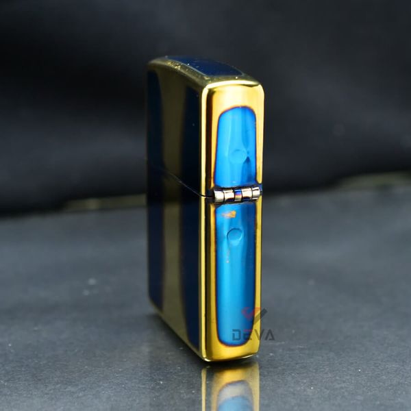 Zippo Đồng Cháy Khắc Chìm Logo Và Ngọn Lửa Zippo ZN314