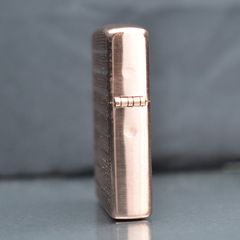 Zippo vàng hồng kẻ vân nổi ZN284