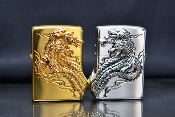 Zippo ốp Emblem rắn 8 đầu Yamata no Orochi ZN324