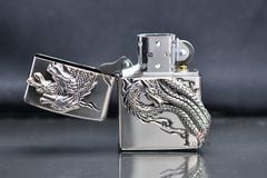 Zippo ốp Emblem rắn 8 đầu Yamata no Orochi ZN324