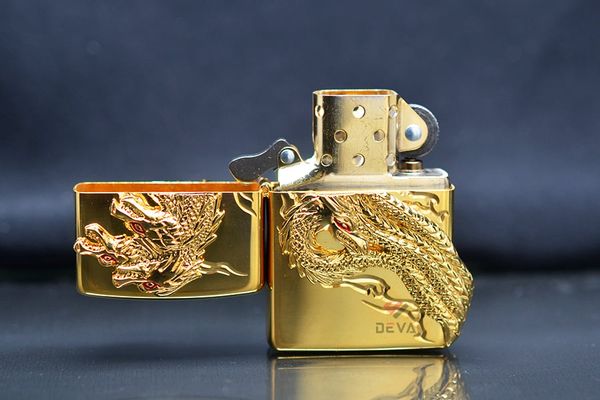Zippo ốp Emblem rắn 8 đầu Yamata no Orochi ZN324