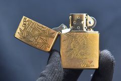 Zippo Khắc Hổ Trong Rừng Tre ZK33