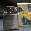 Zippo Vòng Xoáy Khảm Trai ZN381