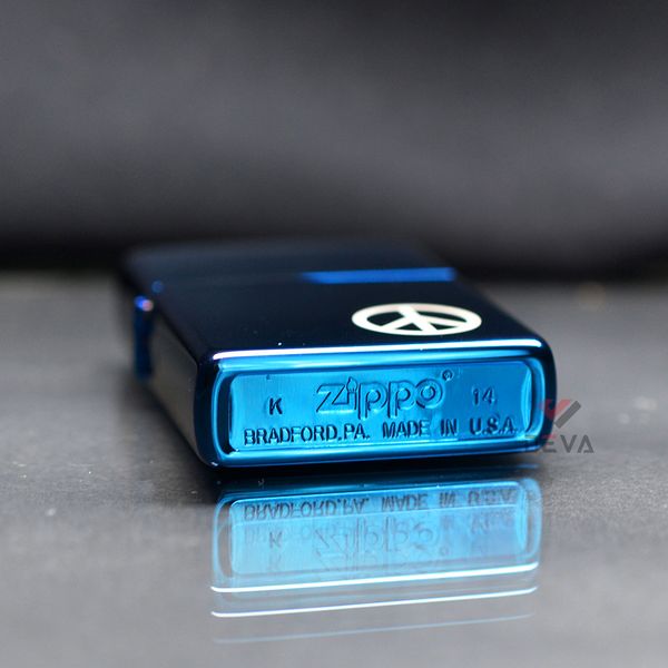 Zippo Xanh Bóng In Biểu Tượng Hòa Bình Peace On Side Z100