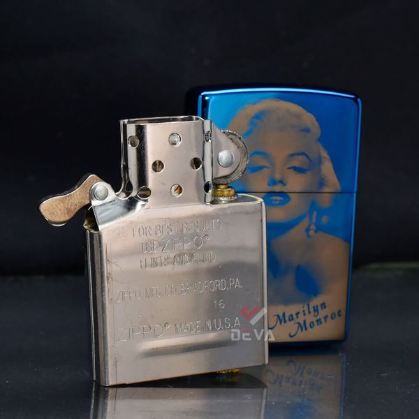 Zippo Xanh In Chủ Đề Nữ Minh Tinh Điện Ảnh Marilyn Monroe ZN279
