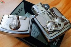 Zippo ốp Emblem Cô Gái Gợi Cảm ZN244