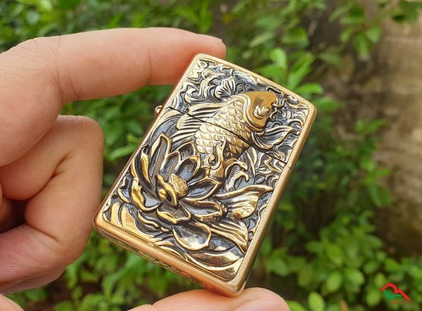 Zippo hoa văn hình cá ZN185