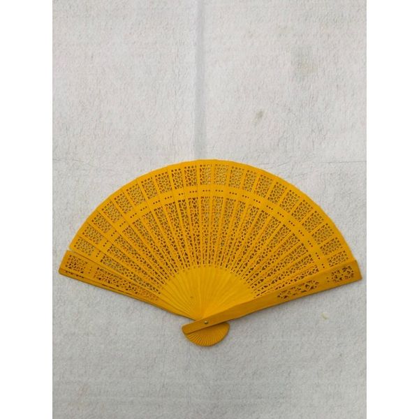 Quạt gỗ cầm tay phong cách cổ trang Trung Hoa , quạt gỗ mộc hương decor
