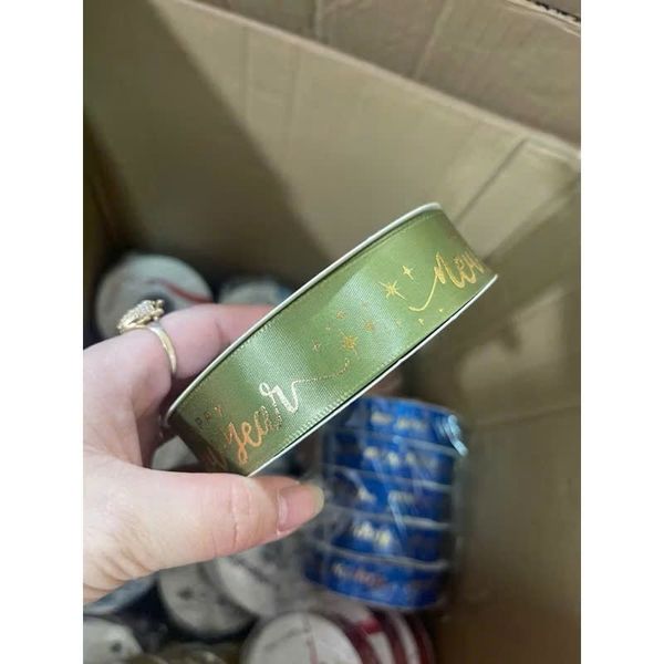 Ruy Băng Lụa In Chữ Happy New Year Bản 2,5cm- Cuộn To 45Met Loại đẹp