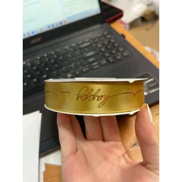 Ruy Băng Lụa In Chữ Happy New Year Bản 2,5cm- Cuộn To 45Met Loại đẹp